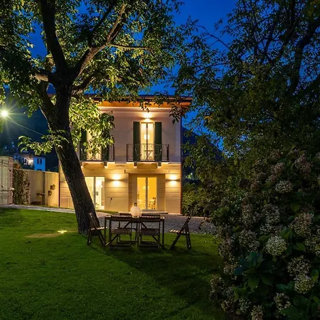Lilla - Luxury Pool And Wine With View Villa